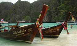 Острова Пхи-Пхи и бухта Мая Бей, фото туристов 2013. Тайланд фото