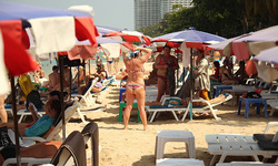 Пляж Вонг Амат в Паттайе, Тайланд 2014, фото туристов. Тайланд фото